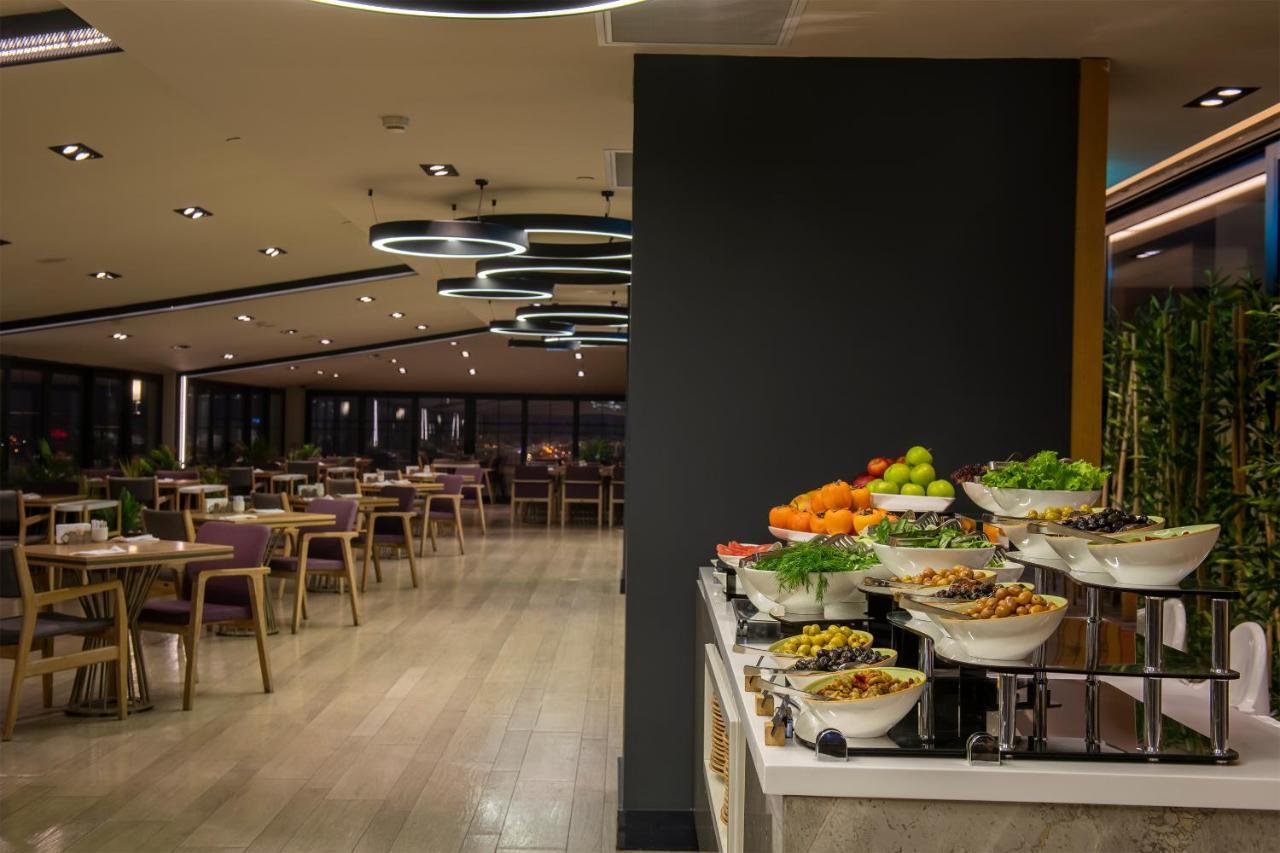 - Duvenonu By Ihg Hotel 4*